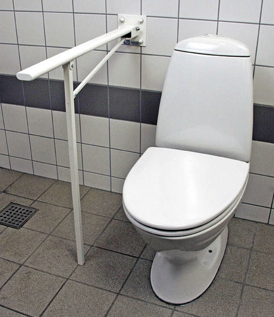 Toiletstøtte m/støtteben - M4 højde 80 cm, dybde 74 cm